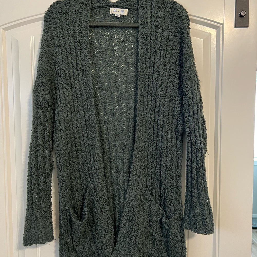 She & Sky - Cozy Green Knit Sweater - size S/M